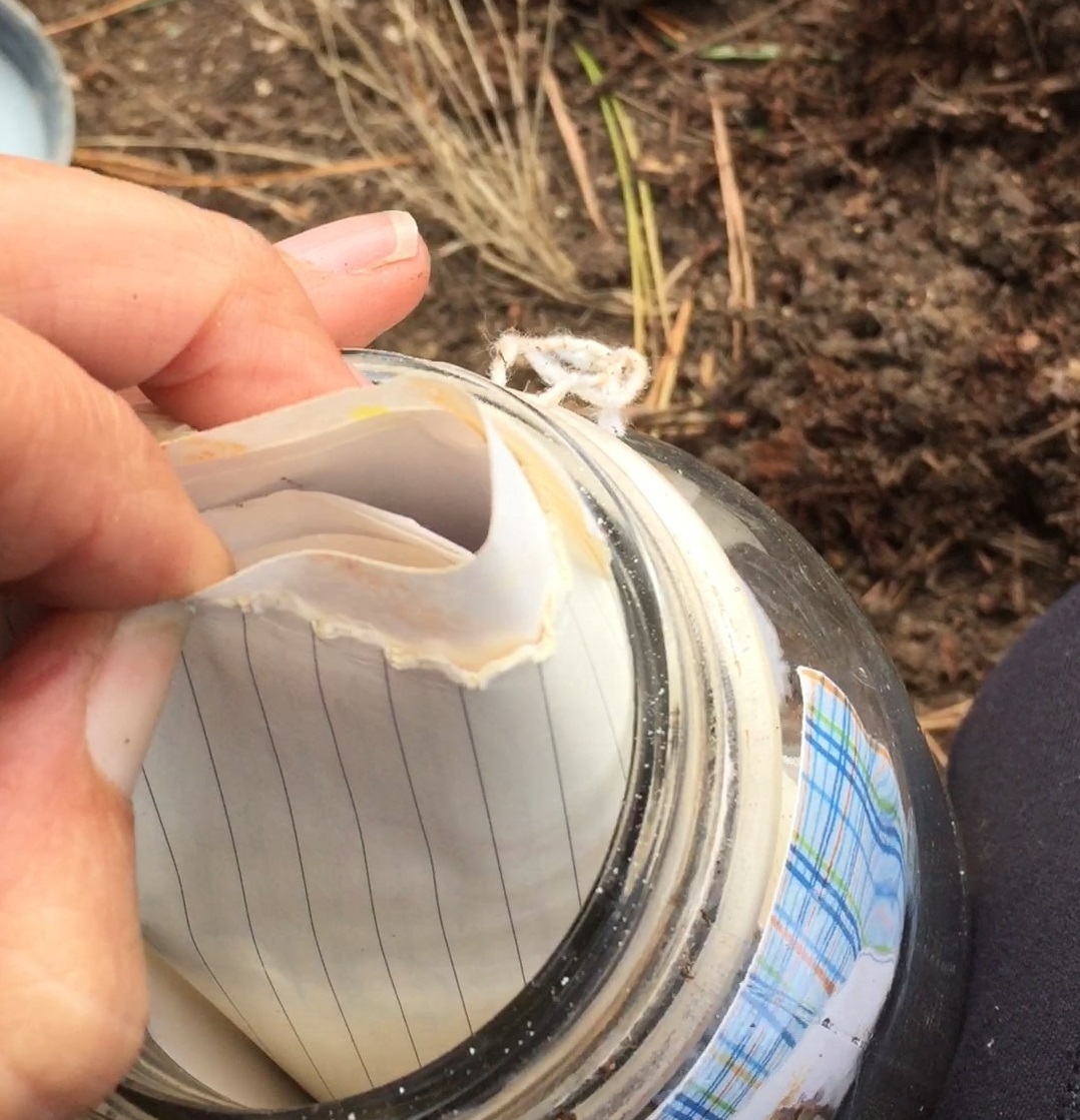 20210619_01b_Buried_Letters_msg_jar